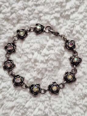 Vintage Antiqued Silver Plated Rose Shaped Link Bracelet